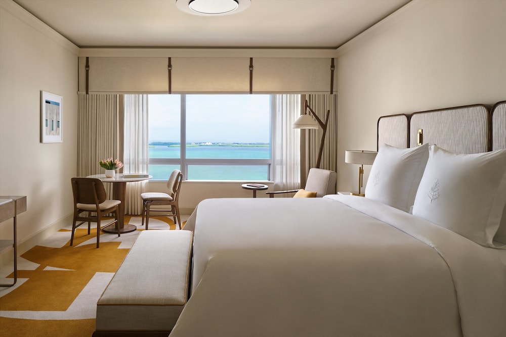 PRESIDENTIAL, SUITE, BAY FRONT