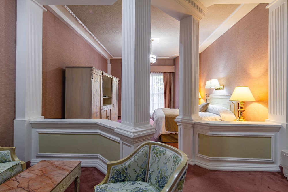 Gran Hotel Alameda 41/65