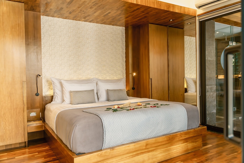 Ayona Villa Seminyak by Ini Vie Hospitality 10/41