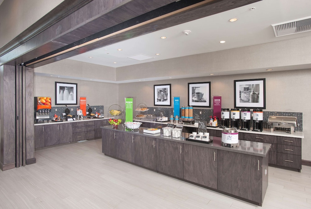 Hampton Inn Suites Lax el Segundo 54/61