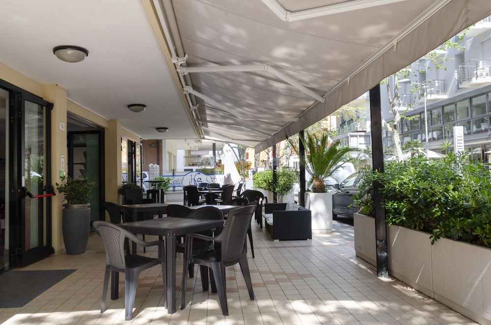 Hotel Senyor 8/50