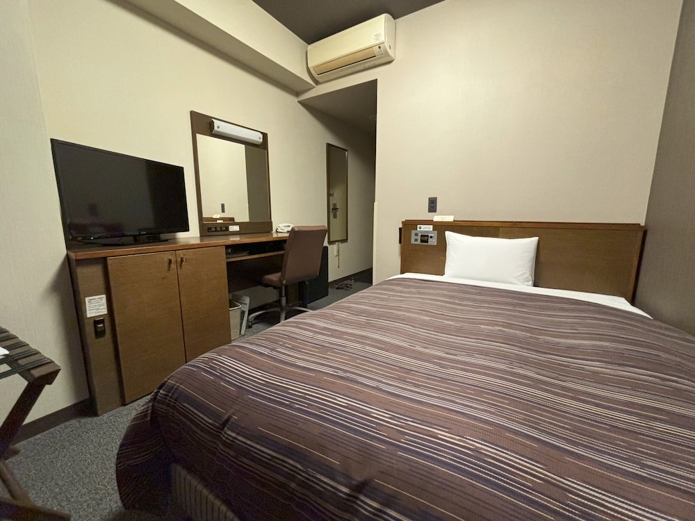 Hotel Route-Inn Iwakiizumi Ekimae 35/50