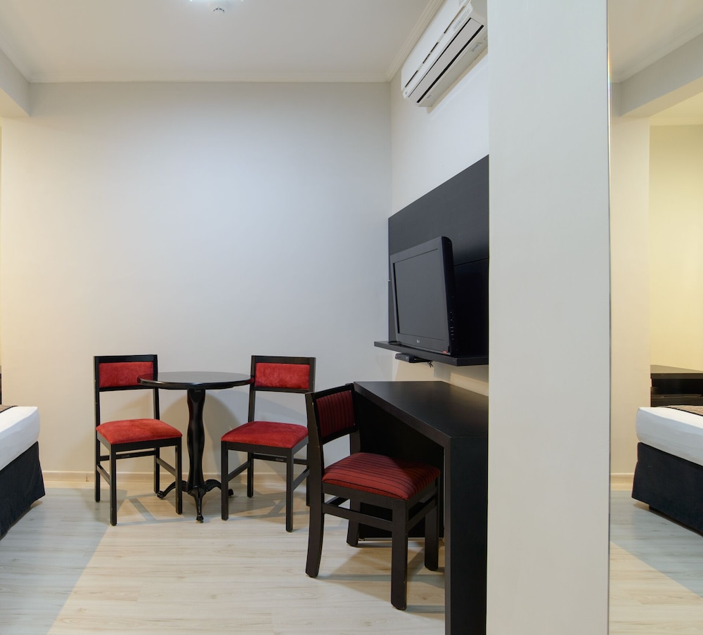 Faro Hotel Taubate 44/50