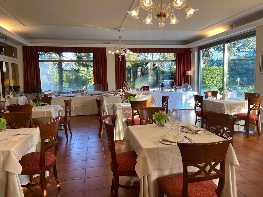 Hotel Villa Pigna 68/83