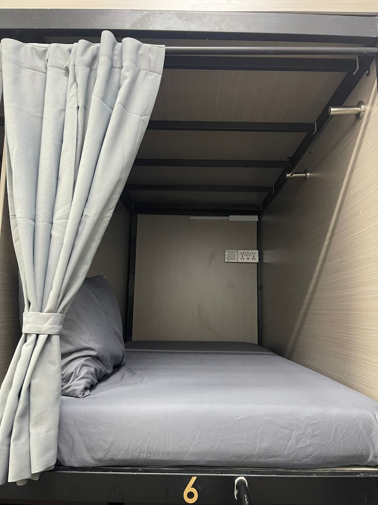 Meadows Hostel 26/49
