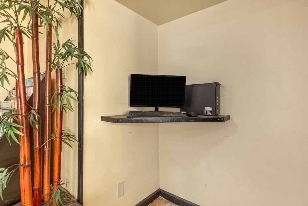 Econo Lodge Fort Knox 20/44