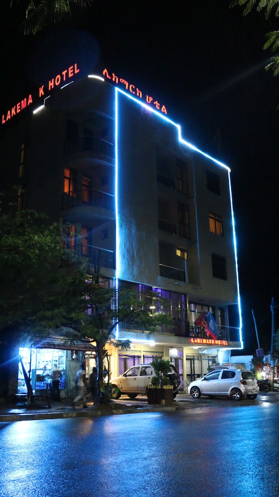 Lakemark Hotel 4/31