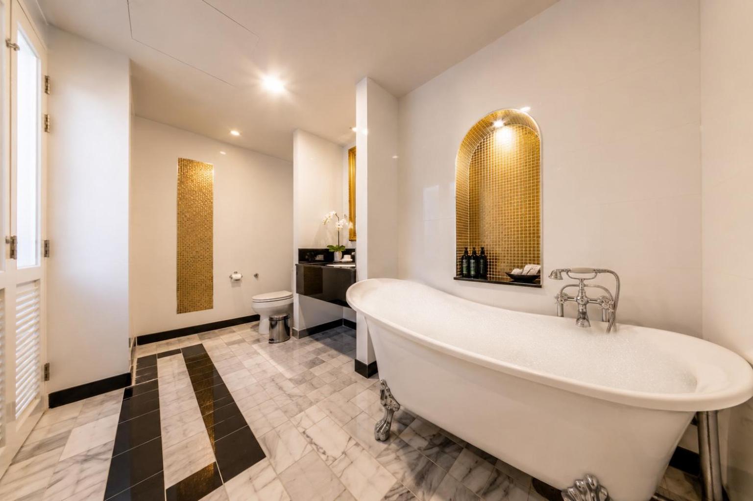 A.List Hotel 57/59
