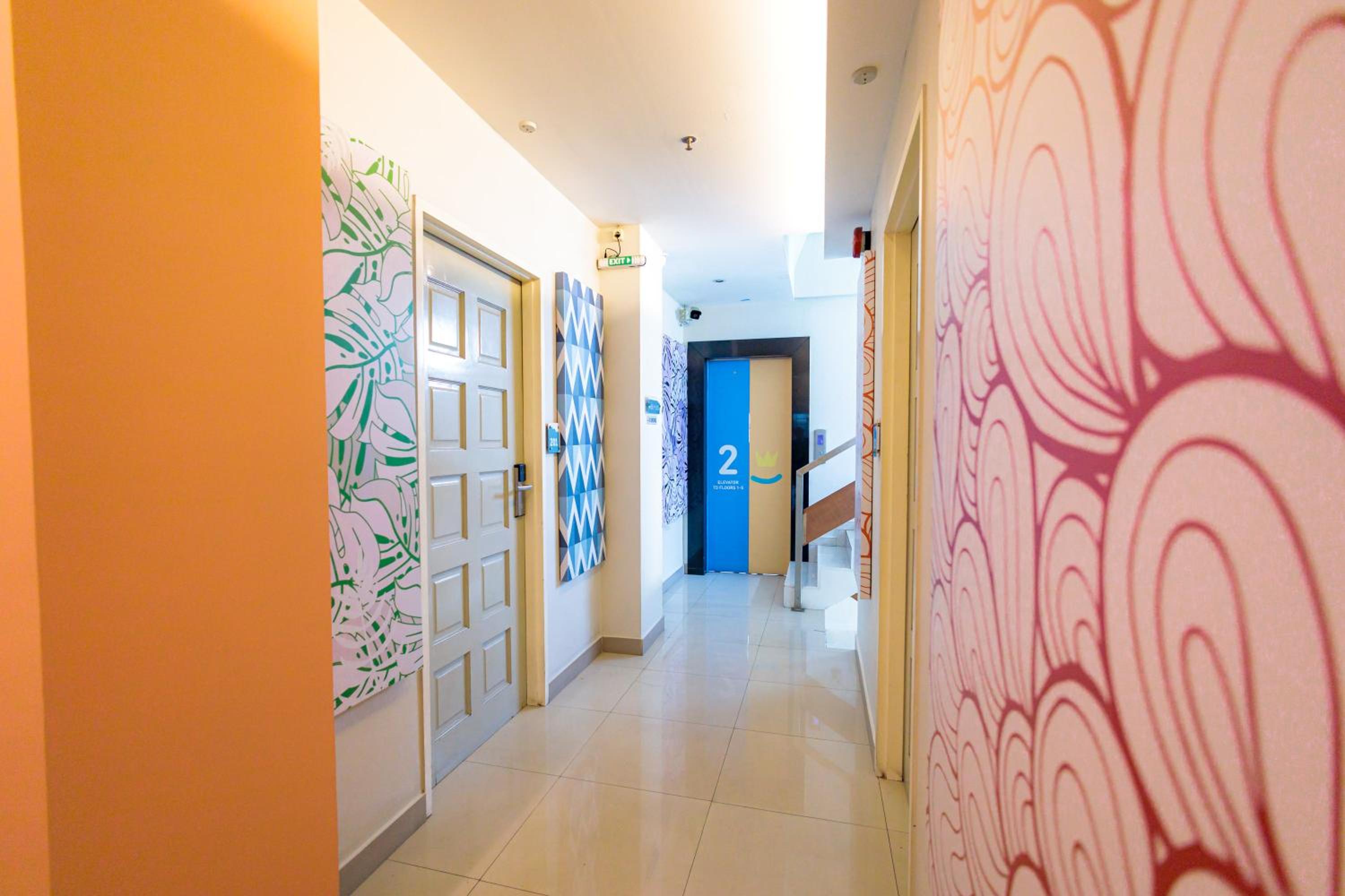 Hotel Sans Hotel Liv Ancol by RedDoorz 27/50