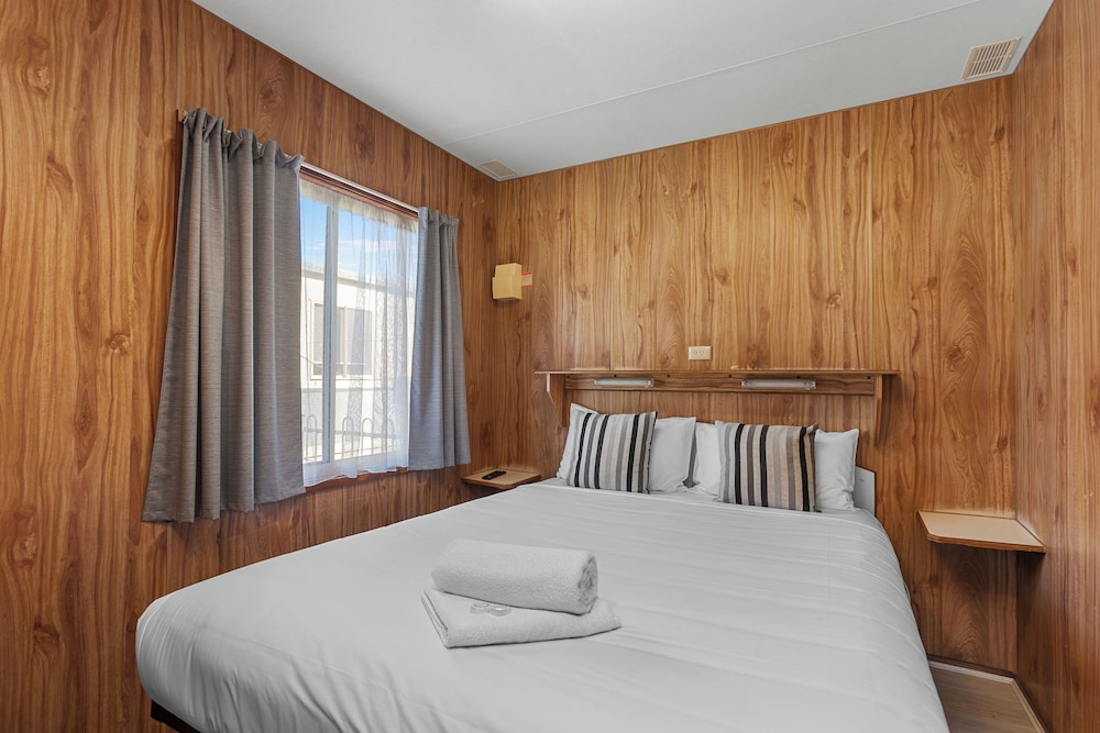 APOLLO BAY HOLIDAY PARK 13/50