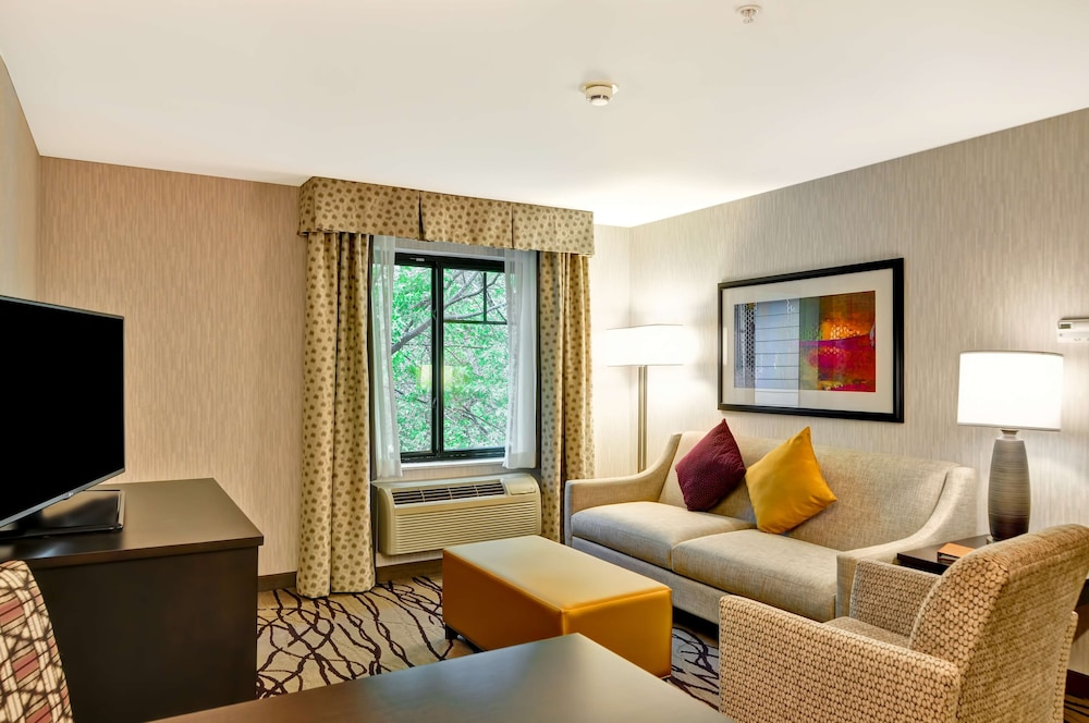 Homewood Suites By Hilton Boston Cambridge Arlington 48/80