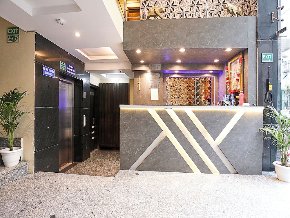 Hotel Gold Star Inn 3/36