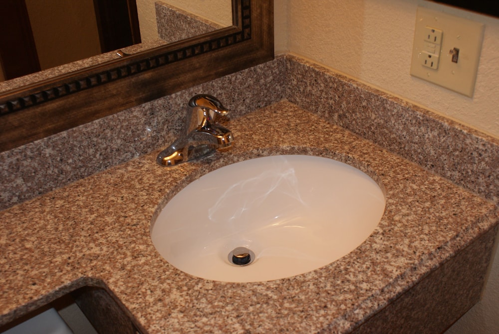 Comfort Inn Stillwater near University 25/26