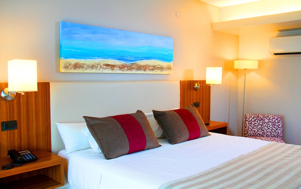 Hotel Bicentenario Suites & Spa 9/26