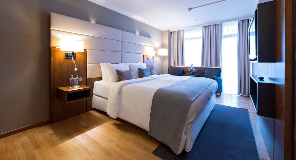 Crowne Plaza Frankfurt Congress Hotel 23/79