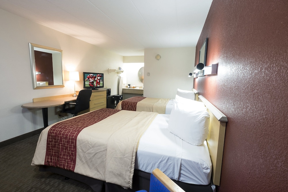 Red Roof Inn Parsippany 13/34