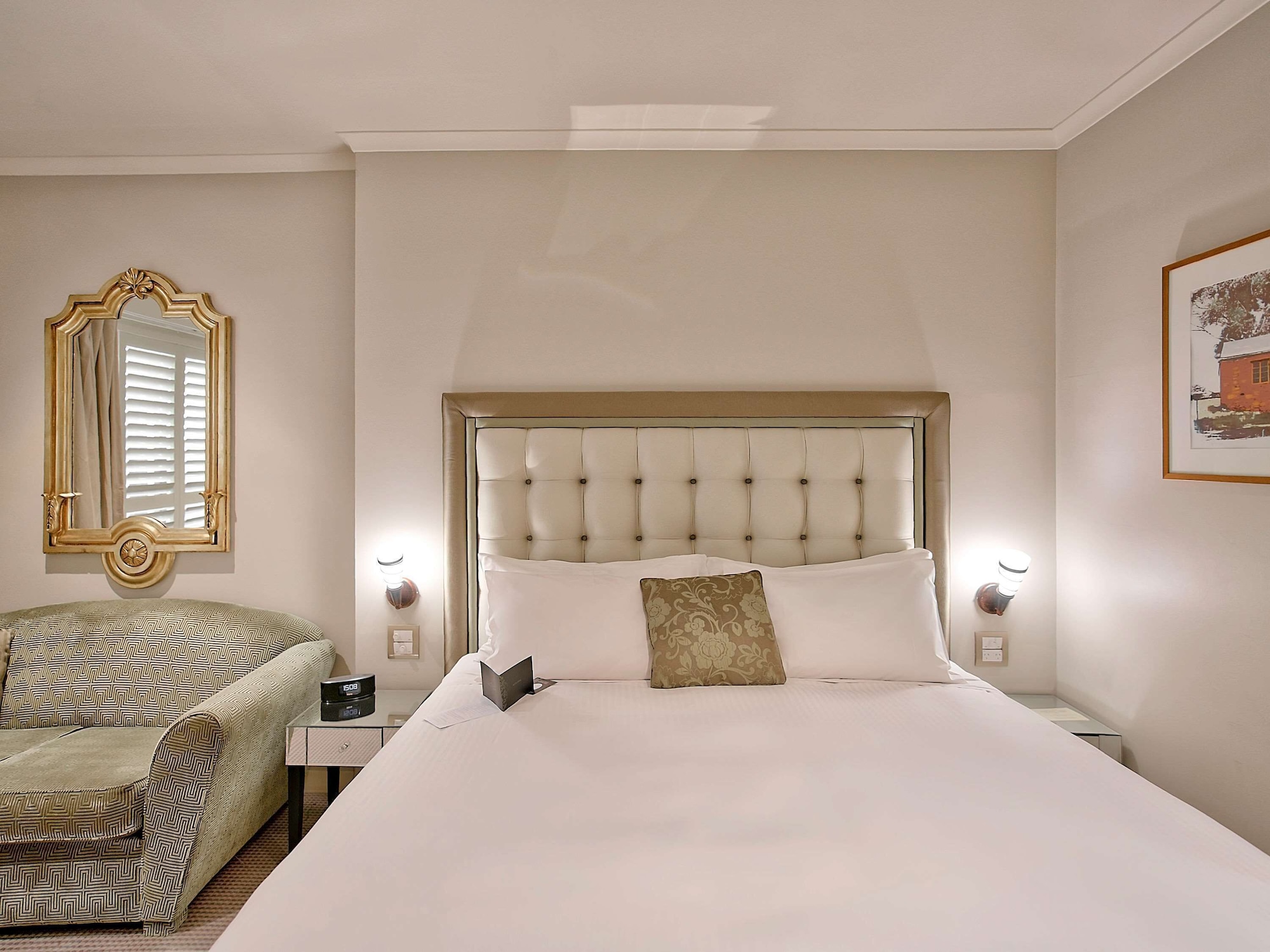 GUEST ROOM, CLASSIC, KING BED