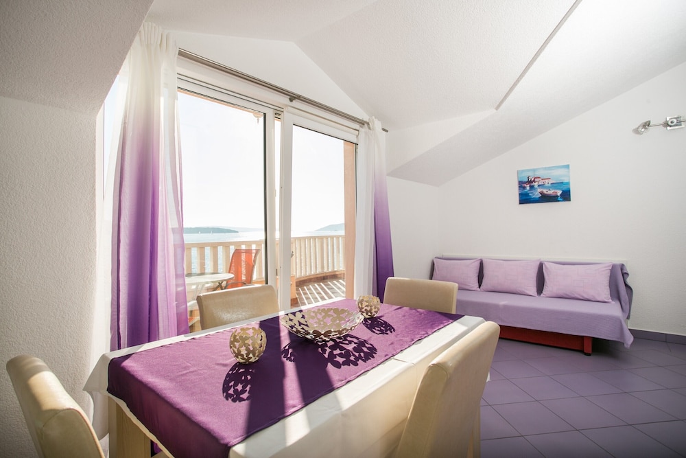 Kaja - Right Next To The Beach 19/50