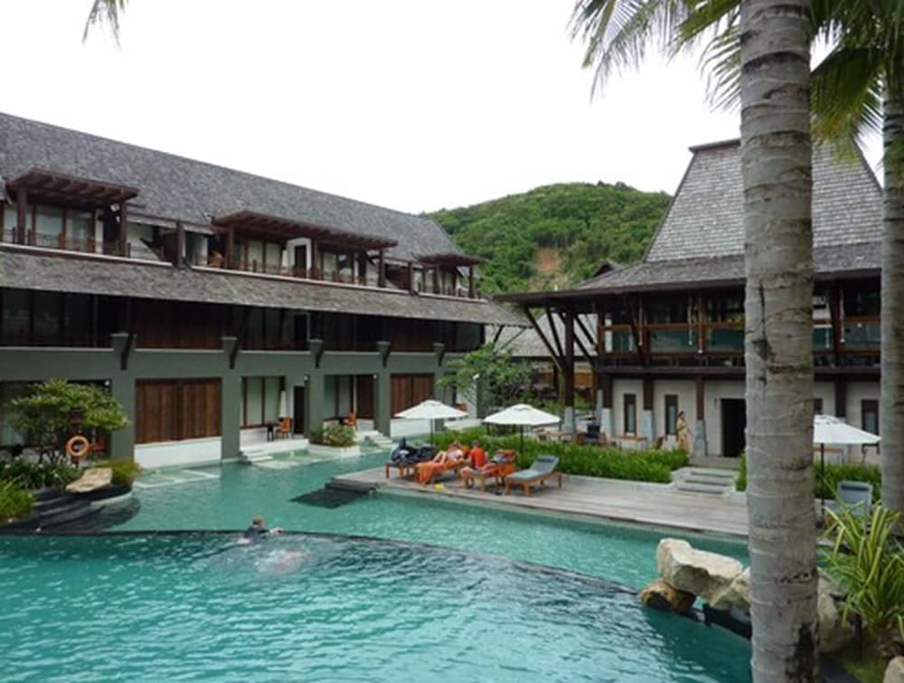 Mai Samui Beach Resort Spa 44/46
