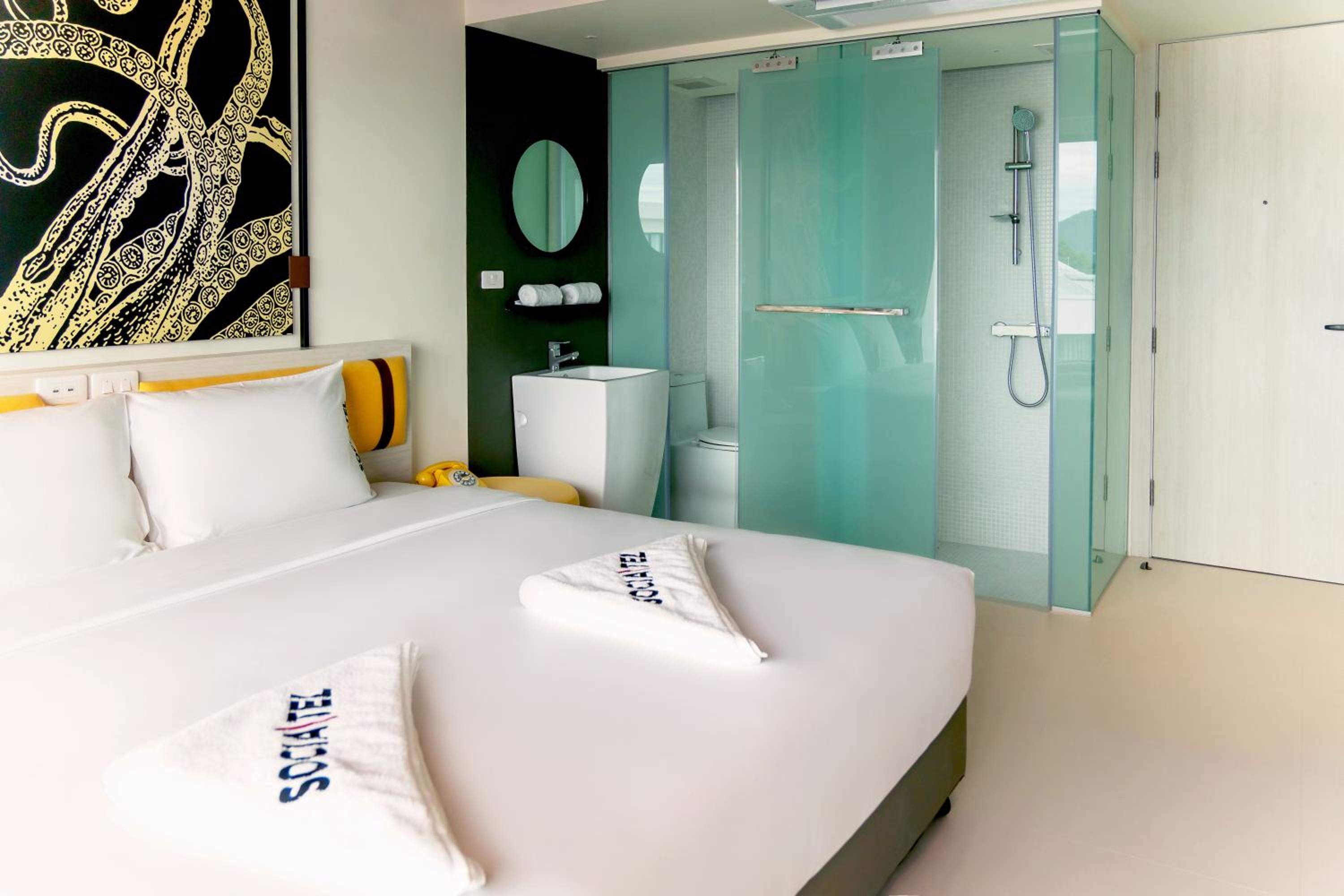 غرفة سوبيريور بإطلالة على المسبح، Socialtel Koh Samui Chaweng (Adult Only) 2/8