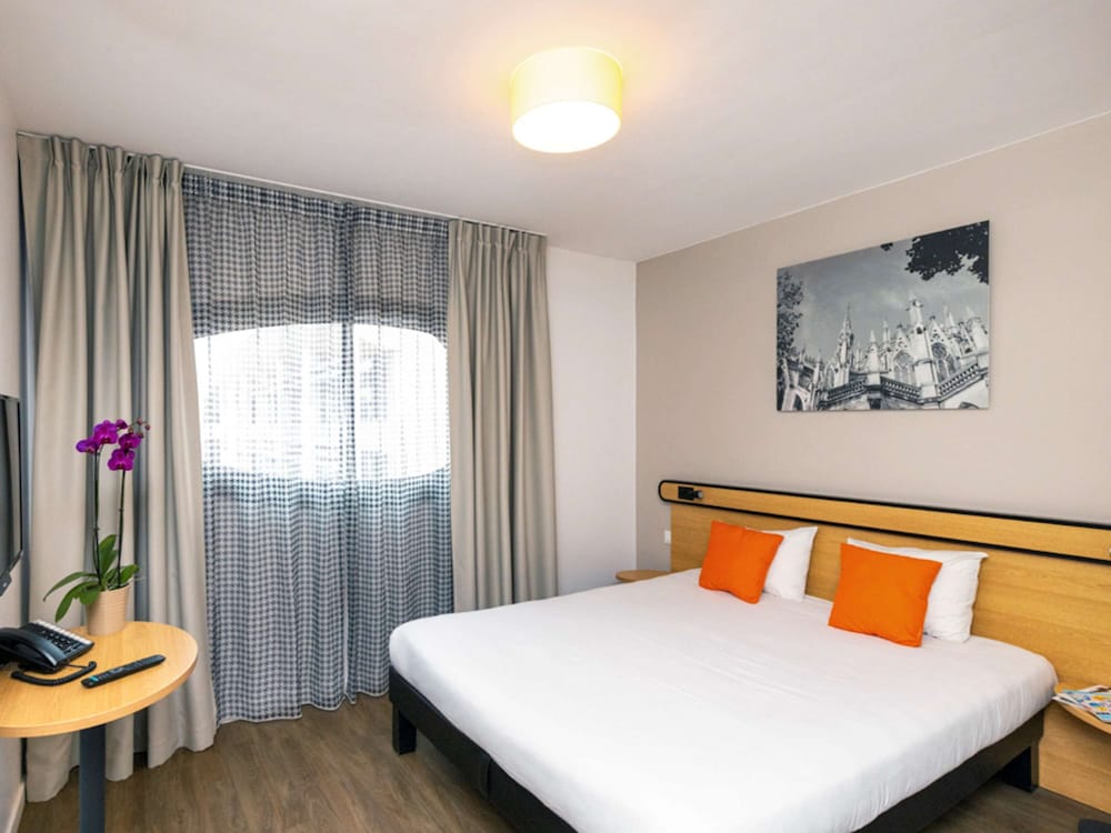 Adagio Access Nancy Centre 11/50