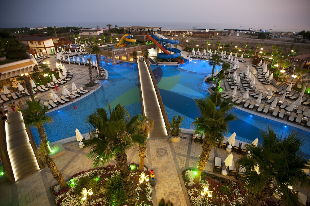 Diamond Excellence Resort & Spa 60/65