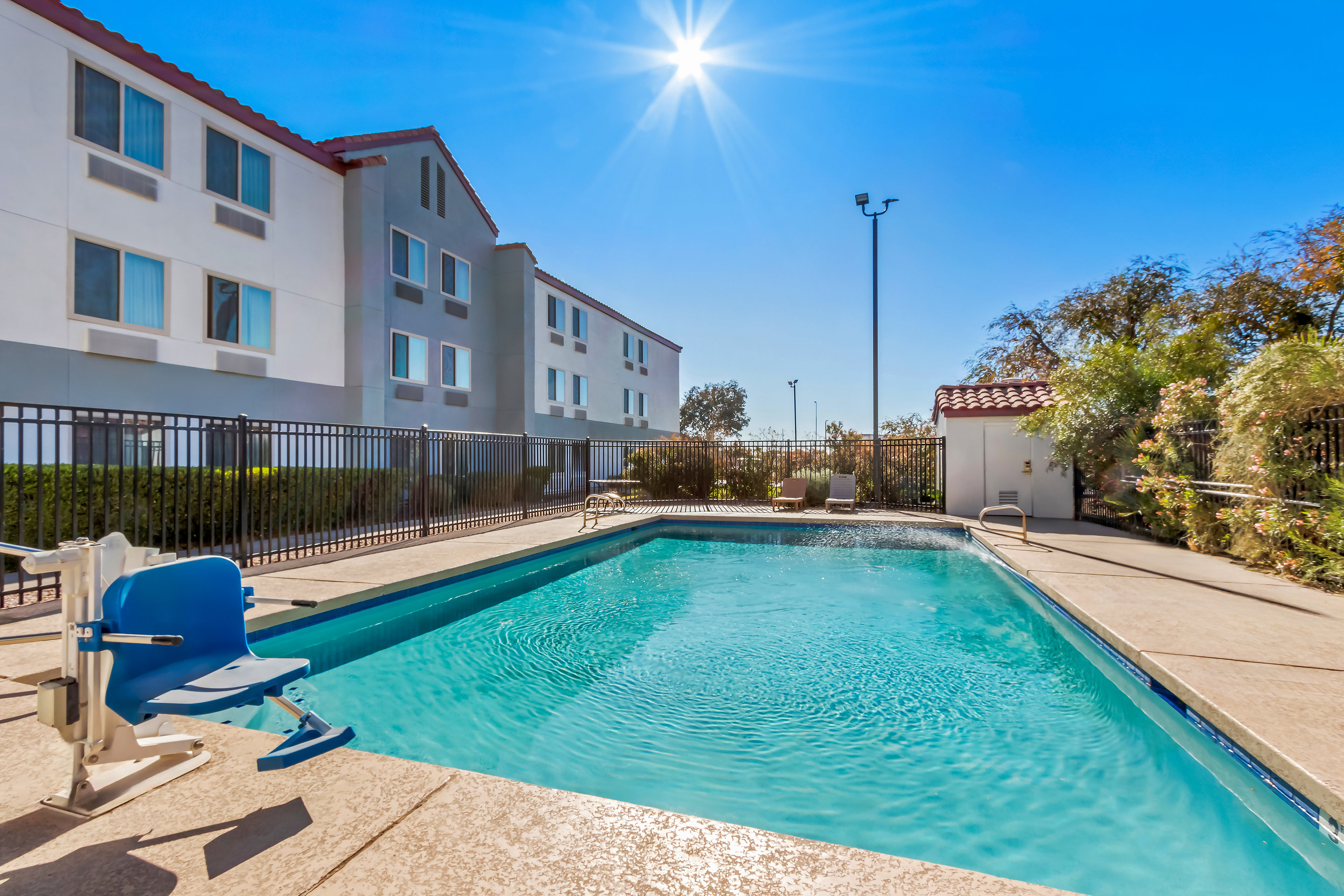 Red Roof Inn Phoenix North - I-17 at Bell Rd 37/38