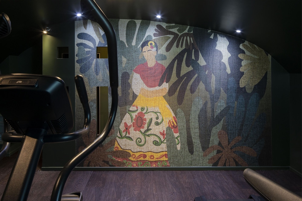 Hotel Elysee Regencia 20/50