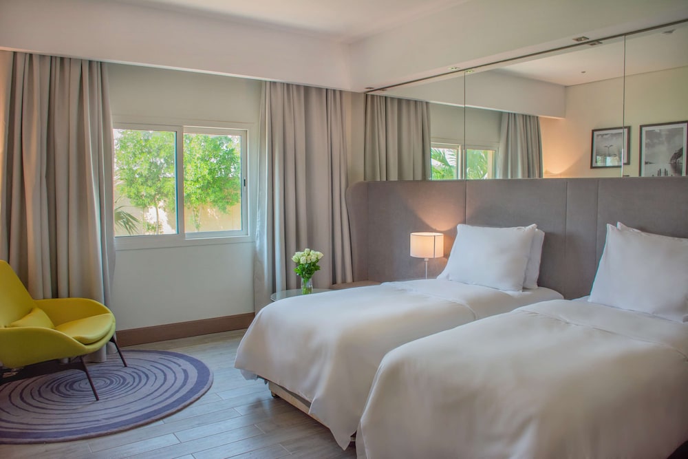 منتجع راديسون بلو الخبر، شاطئ نصف القمر(Radisson Blu Resort Al Khobar Half Moon Bay) 15/69
