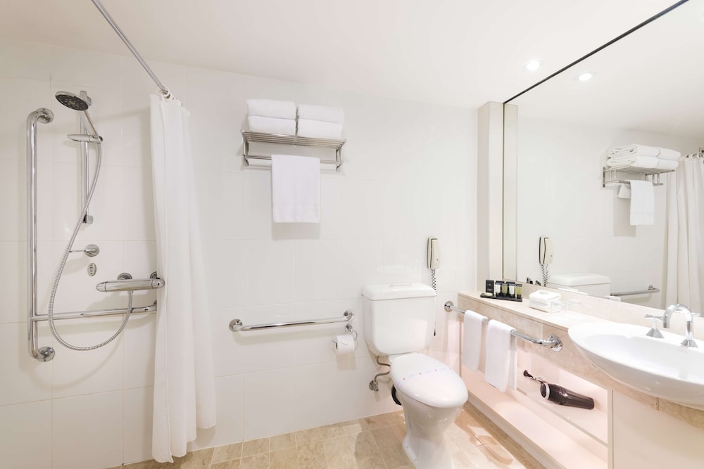 غرفة سوبيريور بسريرين مزدوجين، Stamford Plaza Adelaide 6/8