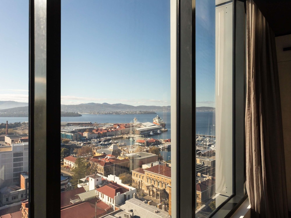 Movenpick Hotel Hobart 67/73