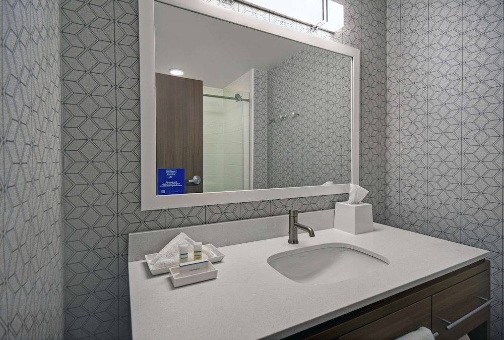 Home2 Suites by Hilton Springdale Cincinnati 9/35