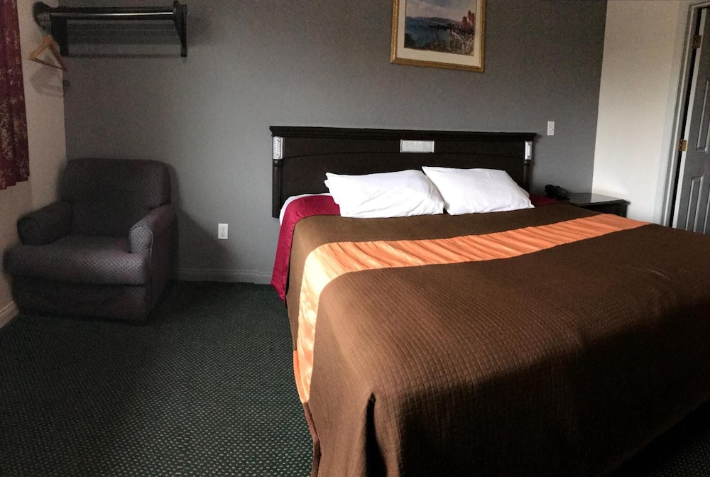 Starlight Inn Canoga Park 17/45