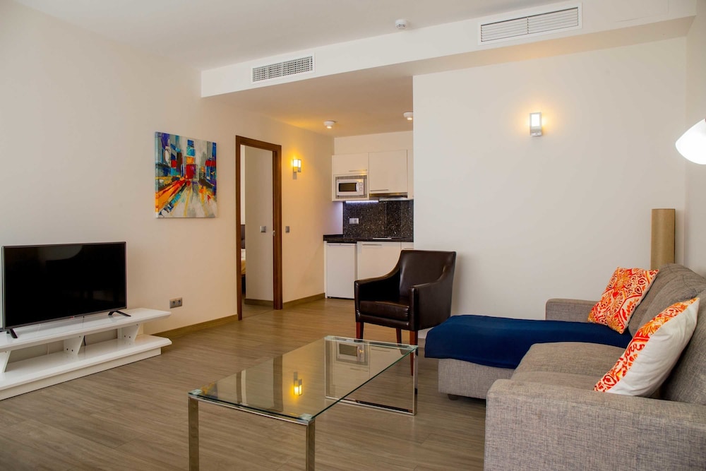BLUESEA Dimona Suites 57/75