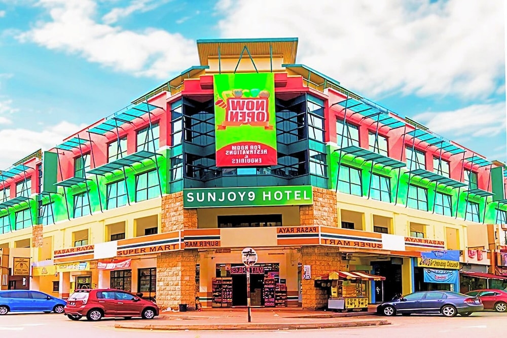 Hotel Sunjoy9 7/63