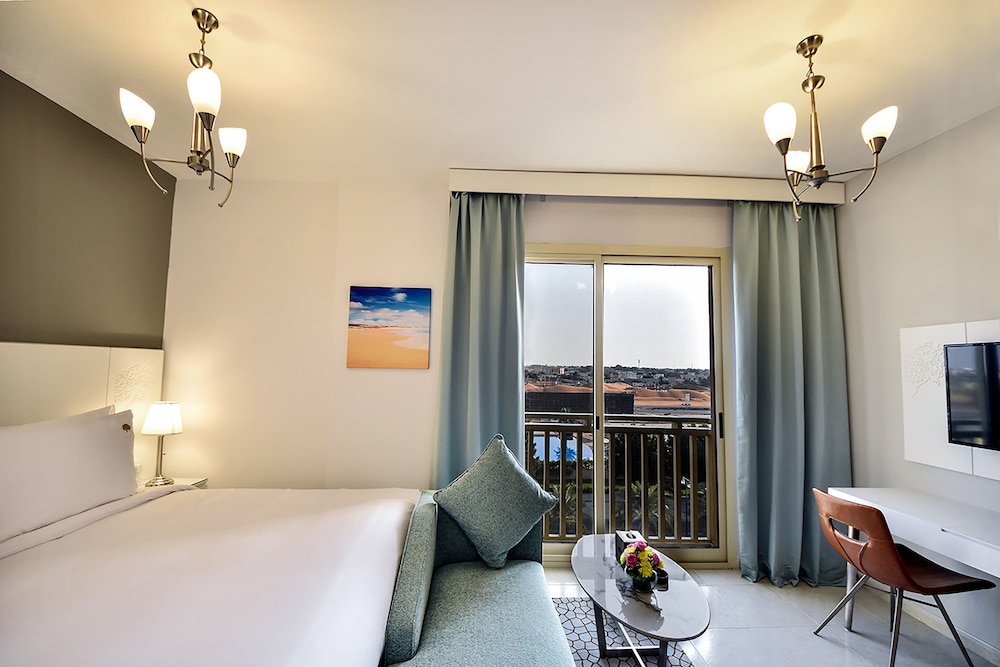Jannah Hotel Apartments and Villas 12/50