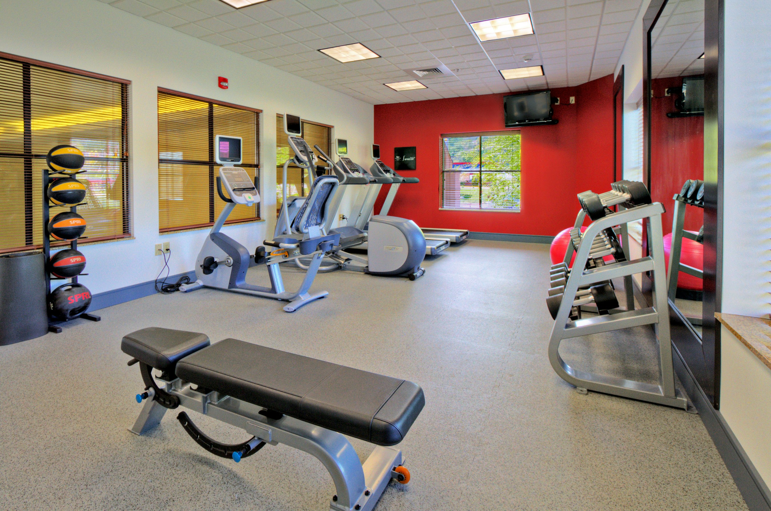 Homewood Suites by Hilton Asheville-Tunnel Road 25/51