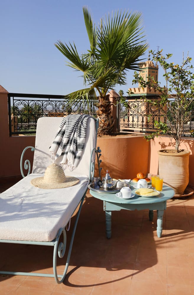 Riad Marelia 29/33
