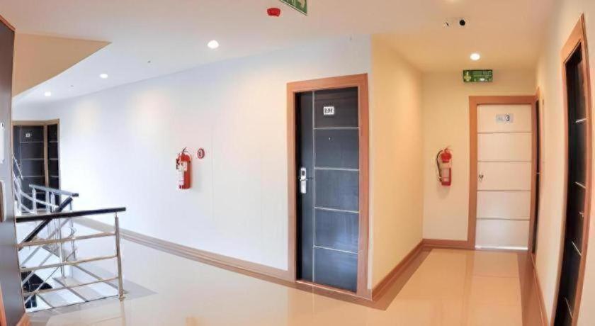The Y Residence 23/43