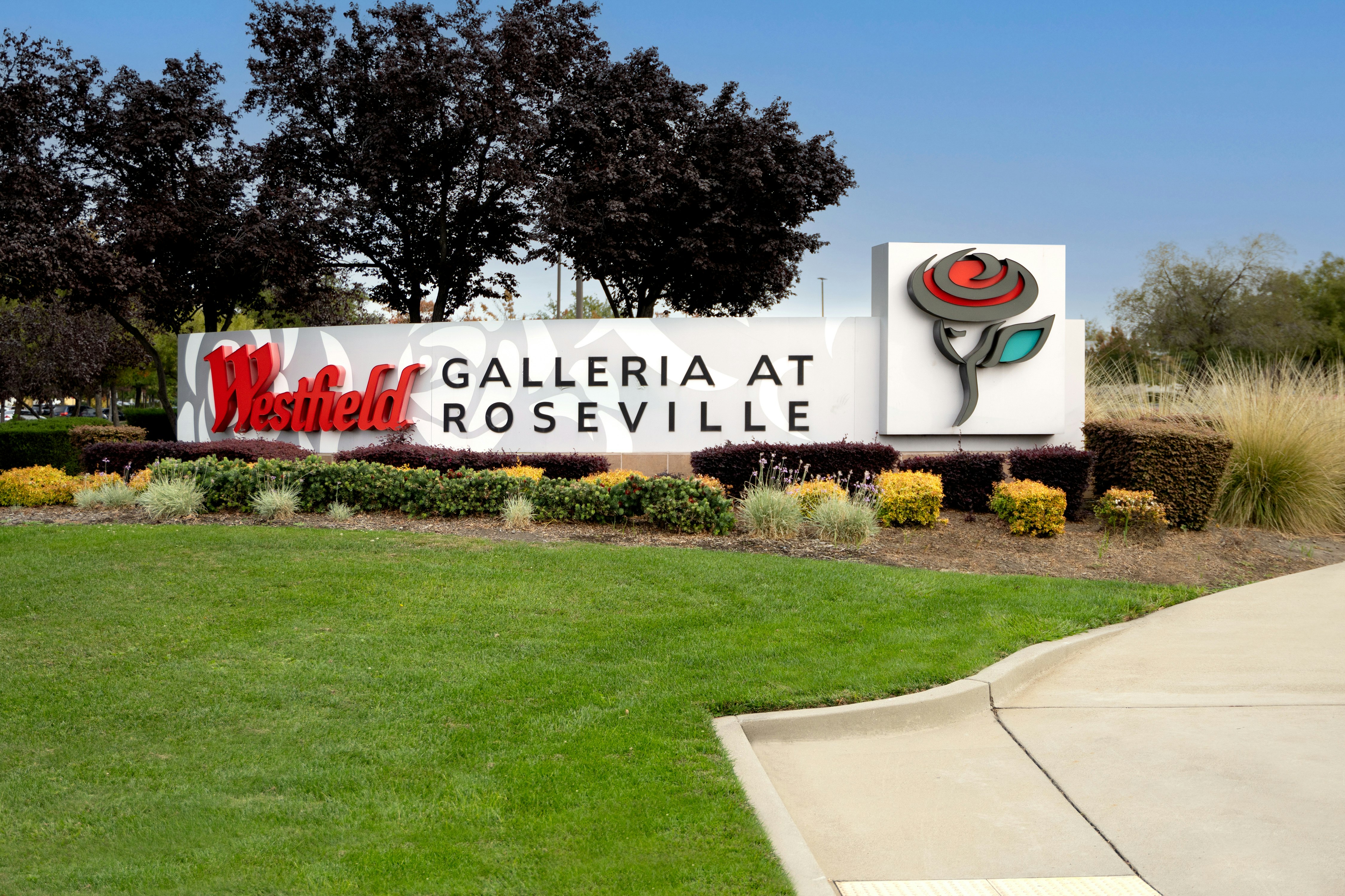 Hilton Garden Inn Roseville 50/50