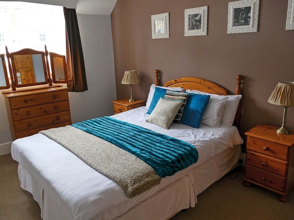 The Bugle Coaching Inn 16/50