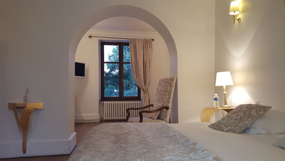 Chateau Le Sallay 27/58