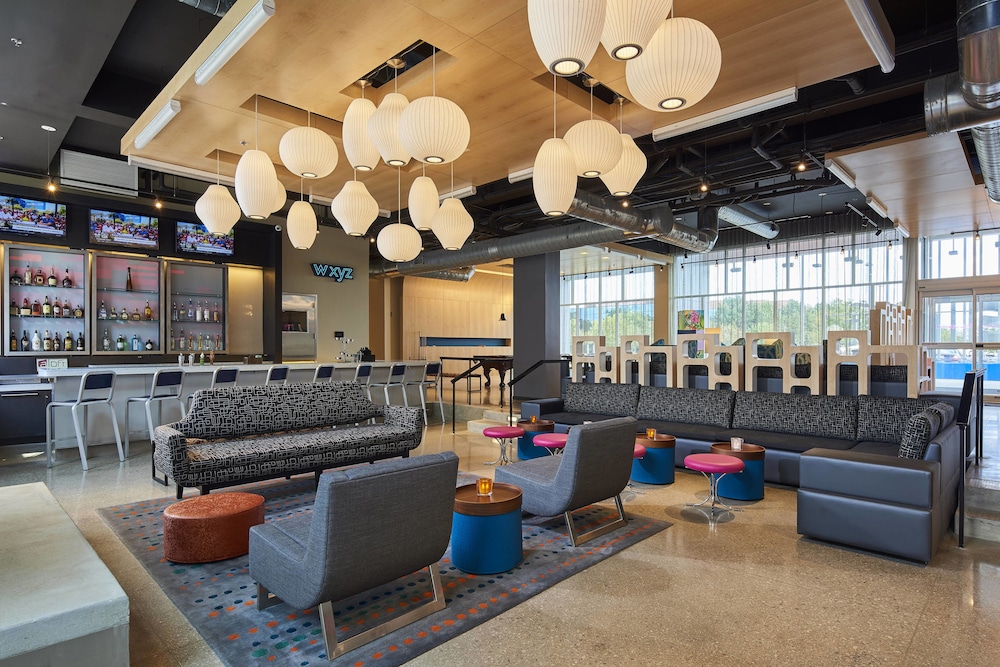 ALOFT CLEVELAND AIRPORT 17/30