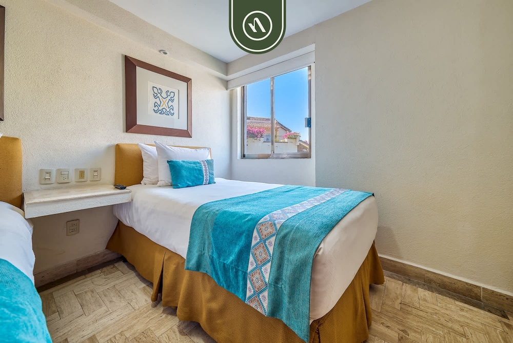 Velas Vallarta Suites Resort All Inclusive 45/99