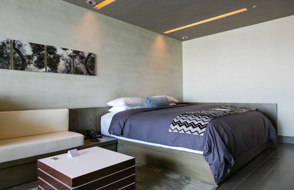 SPA, DELUXE, DOUBLE BED, RIVER VIEW