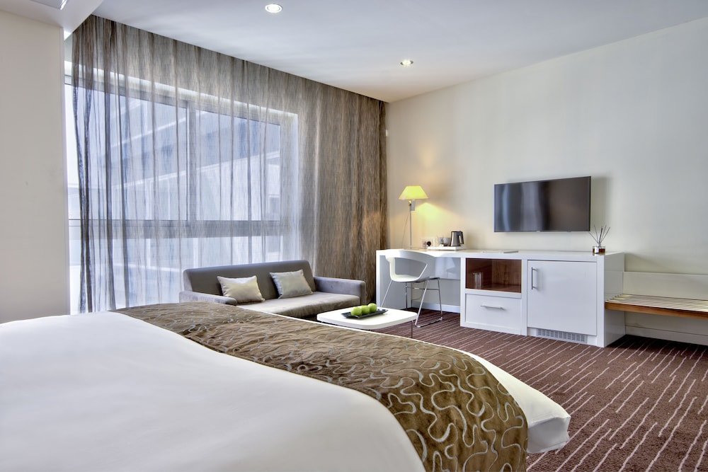 The George Urban Boutique Hotel St Julians 16/78