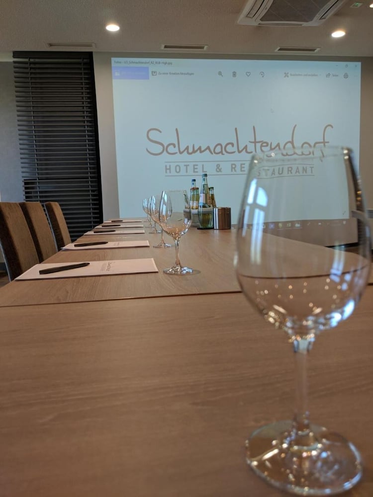 Hotel Schmachtendorf 43/50