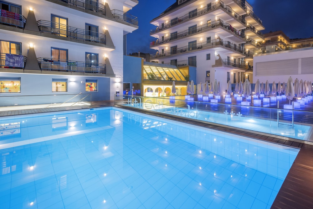 Hotel Alhambra 46/50