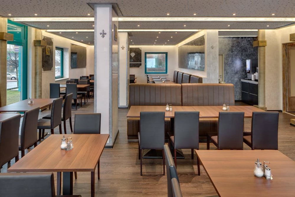 Amedia Express Prag, Trademark Collection by Wyndham 40/52