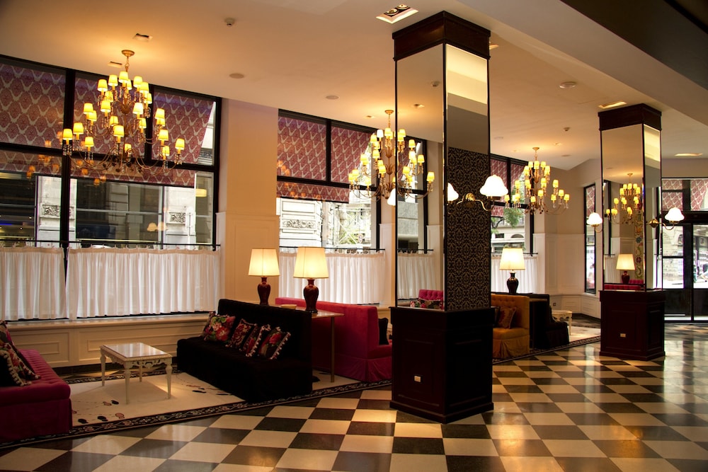 Tango de Mayo Hotel 47/58